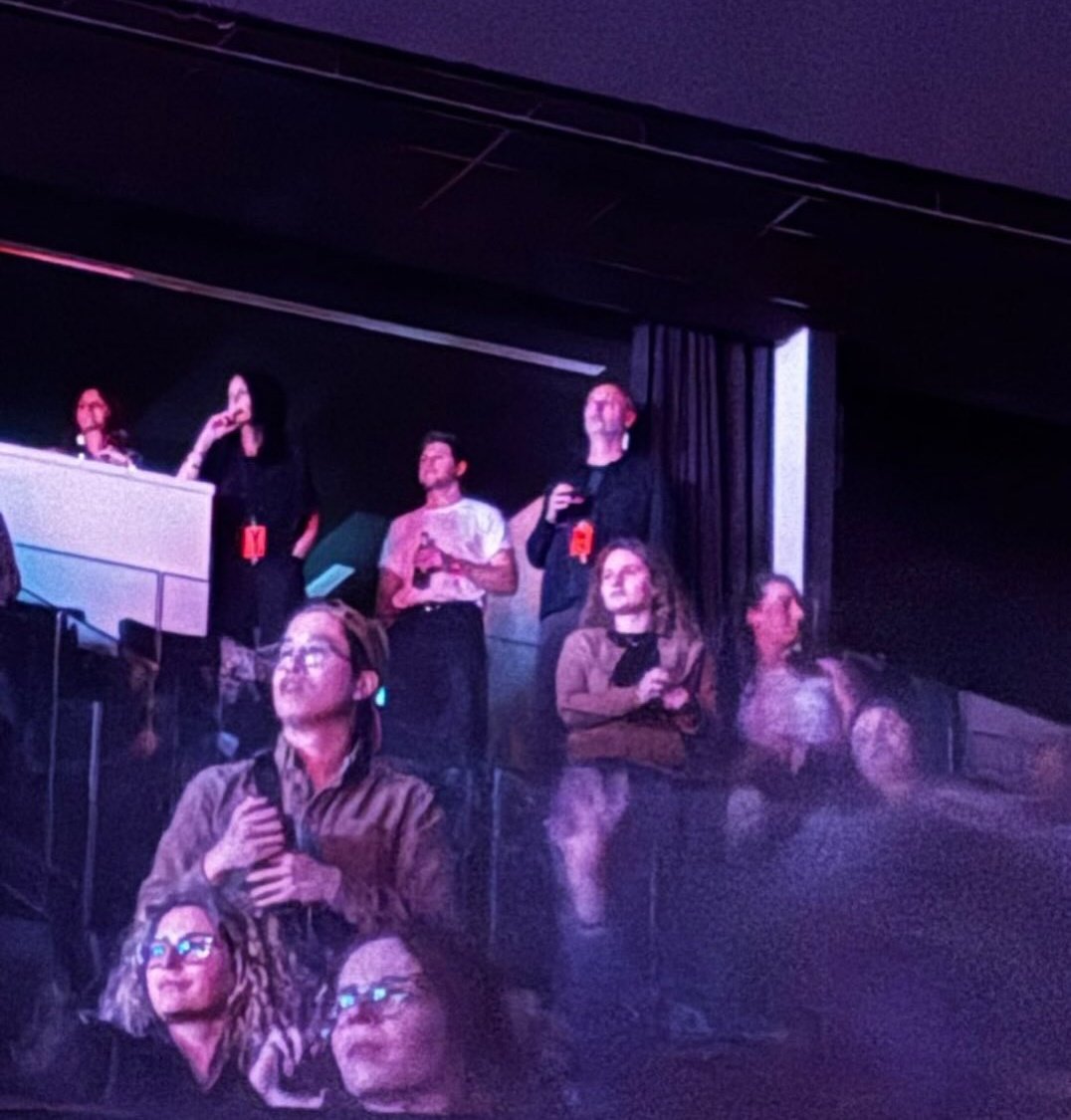 𝐚𝐥𝐢 - ̗̀🌻✧˖°🪩༘⋆ tweet media