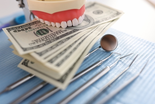 johnhopkins_dds's tweet image. Dental implants in Diamondhead, MS, are accessible and affordable thanks to our financing options. Learn more and book a consultation today. #gulfport #implant #dentist bit.ly/3RdI2Kw