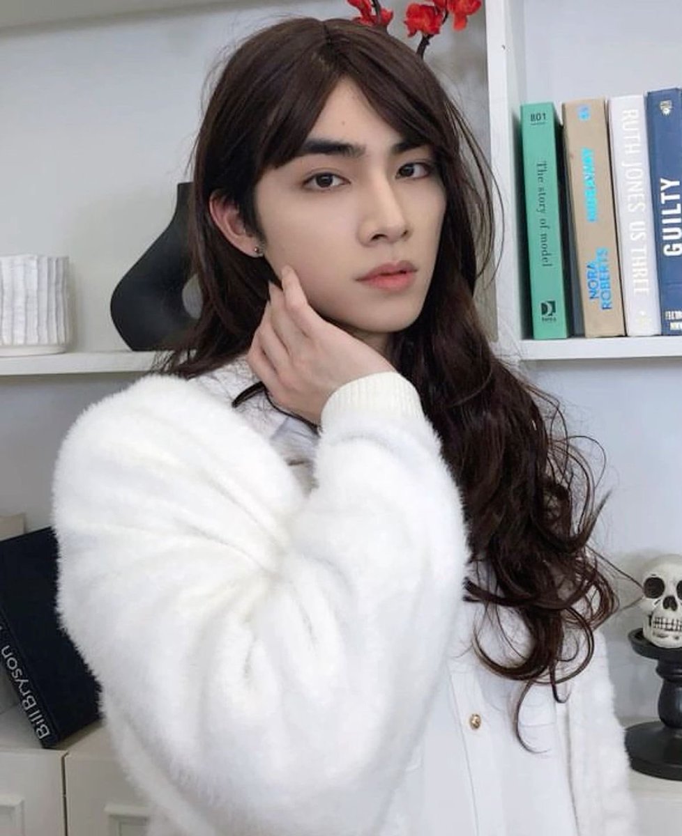 midzyfever's tweet image. 