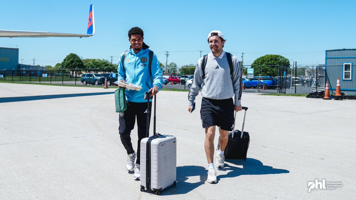 PhilaUnion's tweet image. Off to the 6ix 🍁 

#DOOP | @PHLAirport