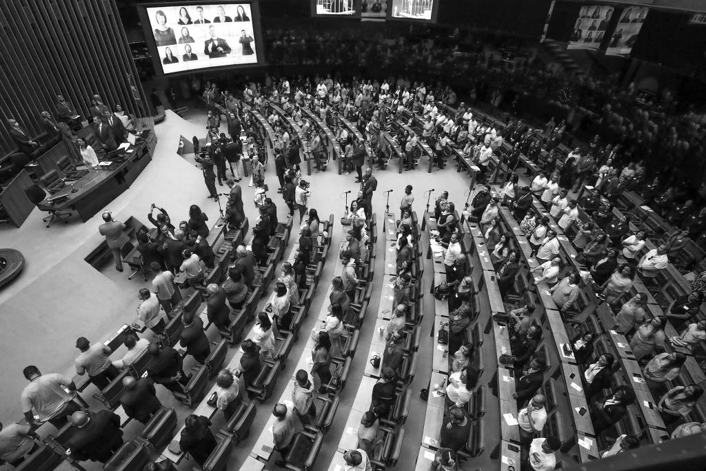 🚨 ⚖️ EITA! Ministros do STF mantêm listas de parlamentares com inquéritos em seus gabinetes; interlocutor próximo afirma que a ausência de investigações contra Romeu Zema e Alessandro Vieira é uma das motivações da ofensiva de Gilmar Mendes: “Como esses dois não têm processos,