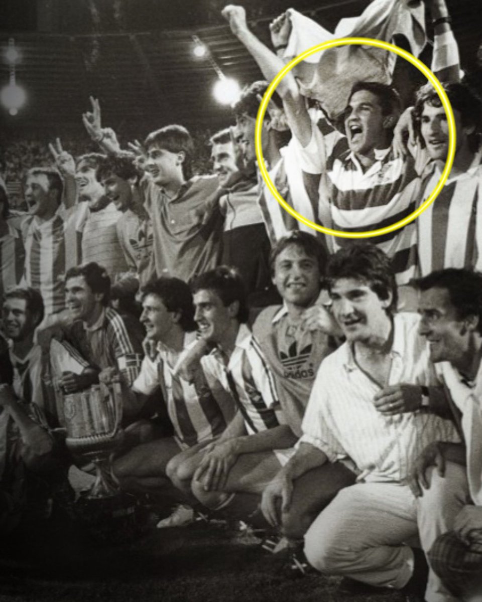 Izen, istorixo eta bizipen asko. Baina tartian, herri bat: MUTRIKU.

Lutxo, Asier eta Ibai. 1987, 2021 eta 2026. Gipuzkoako txoko txikixa presente beti! 🔵⚪️

#RealSociedad