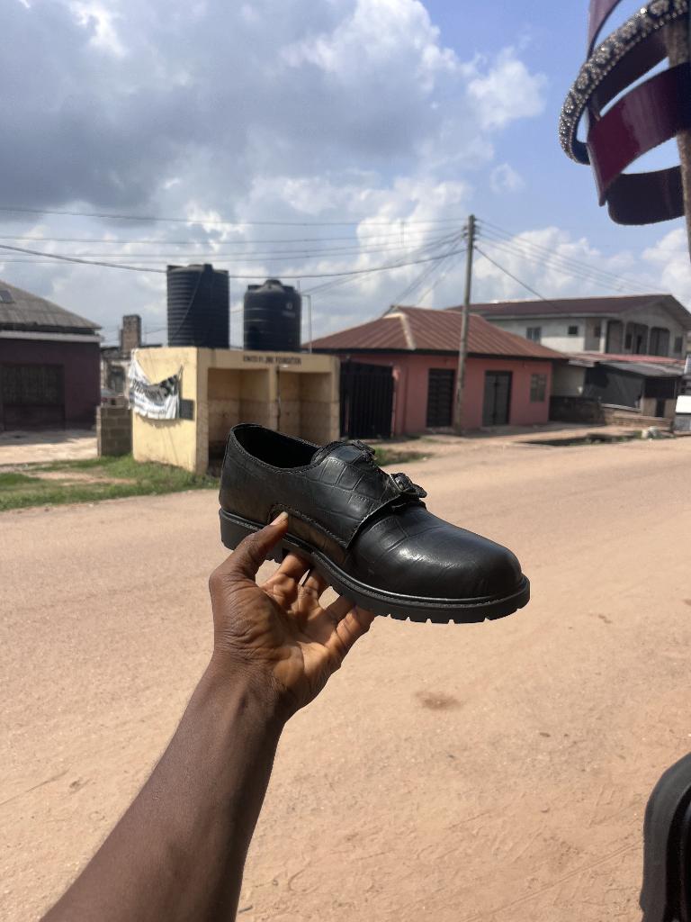 olamide.jooor tweet media