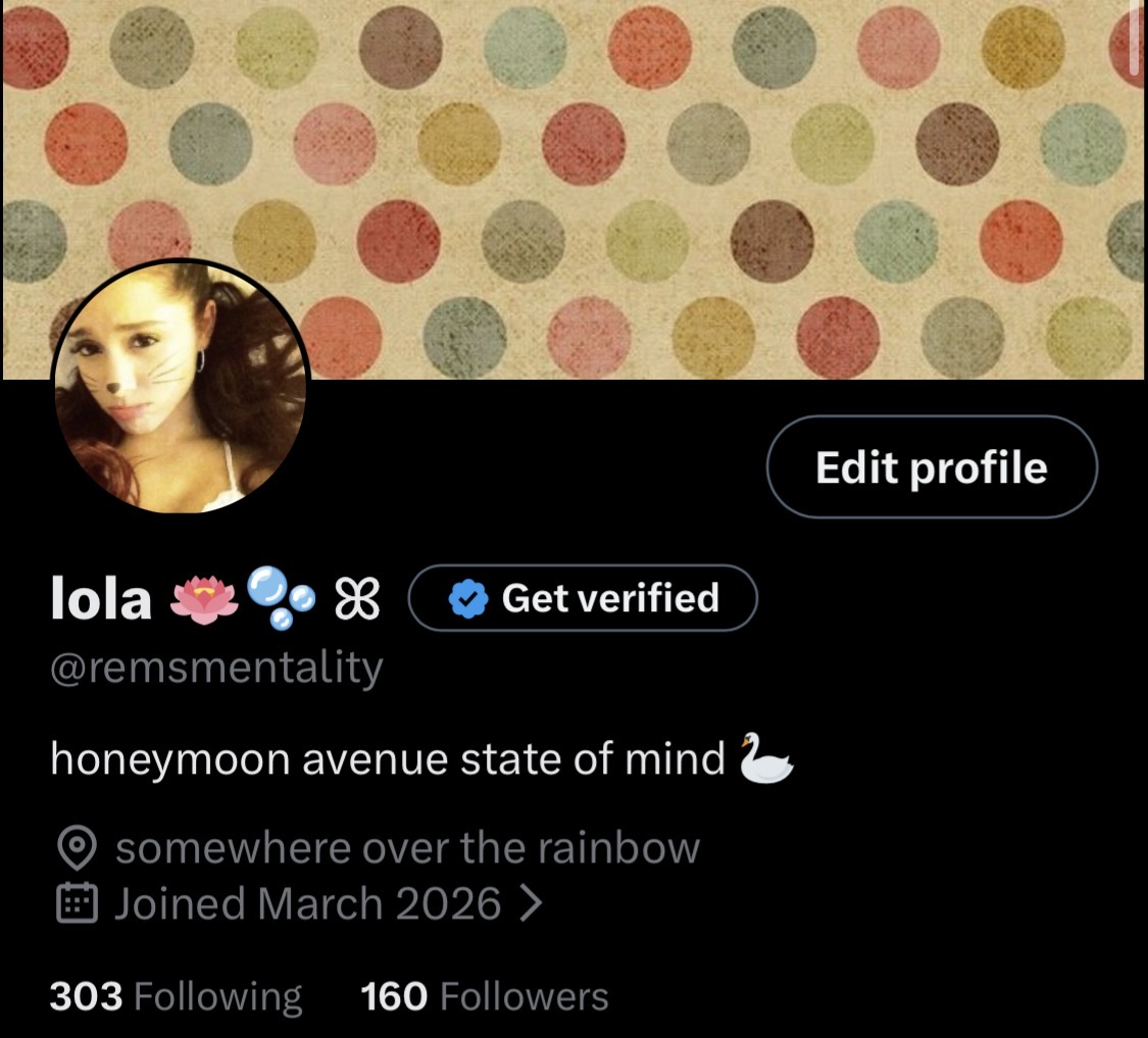 lola 🪷🫧 ꕤ tweet media