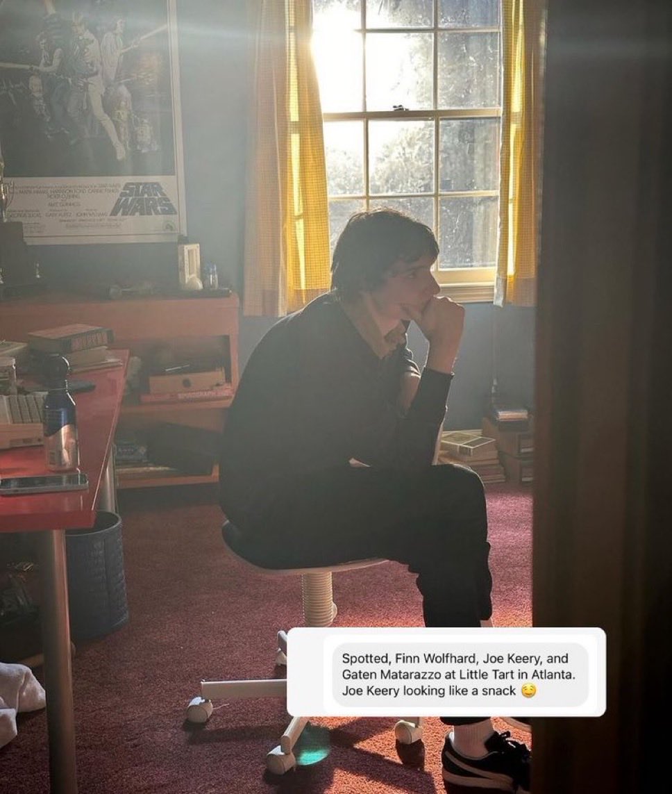 Bsgsgehb || bylerr tweet media