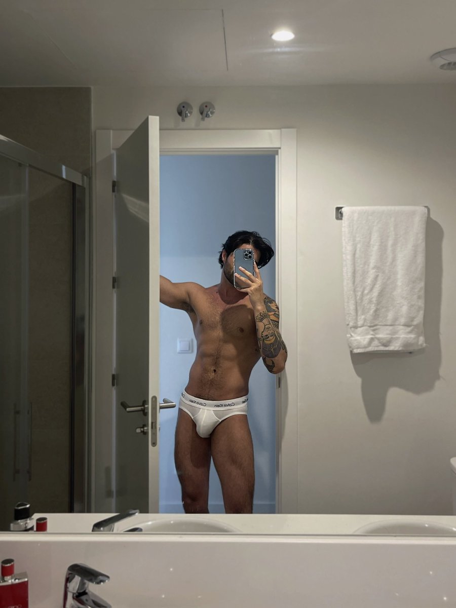 Nathaniel tweet media