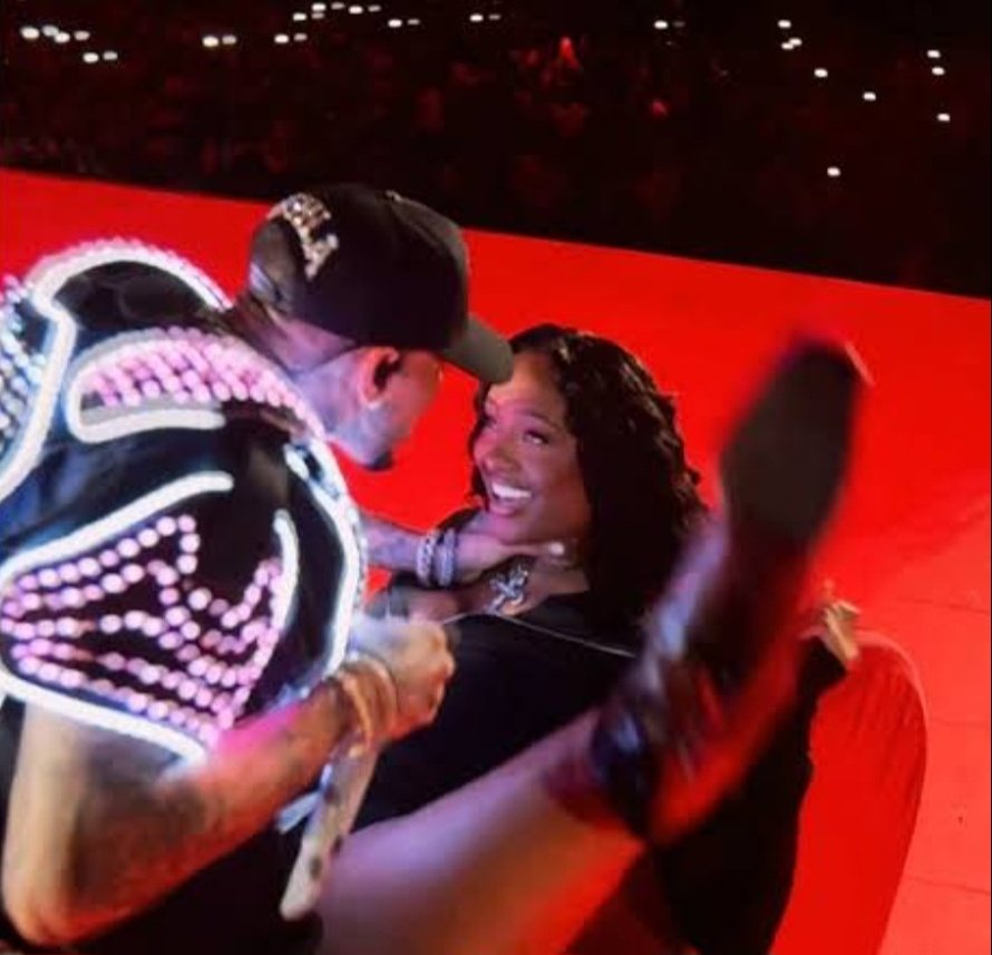 Kayla Nicole (Parody) tweet media