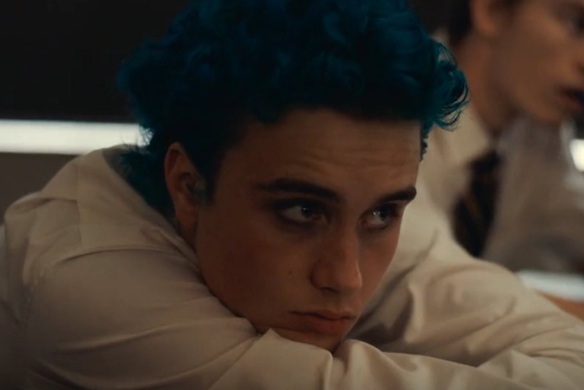 lovrocore's tweet image. i’m collecting lovro variants like infinity stones