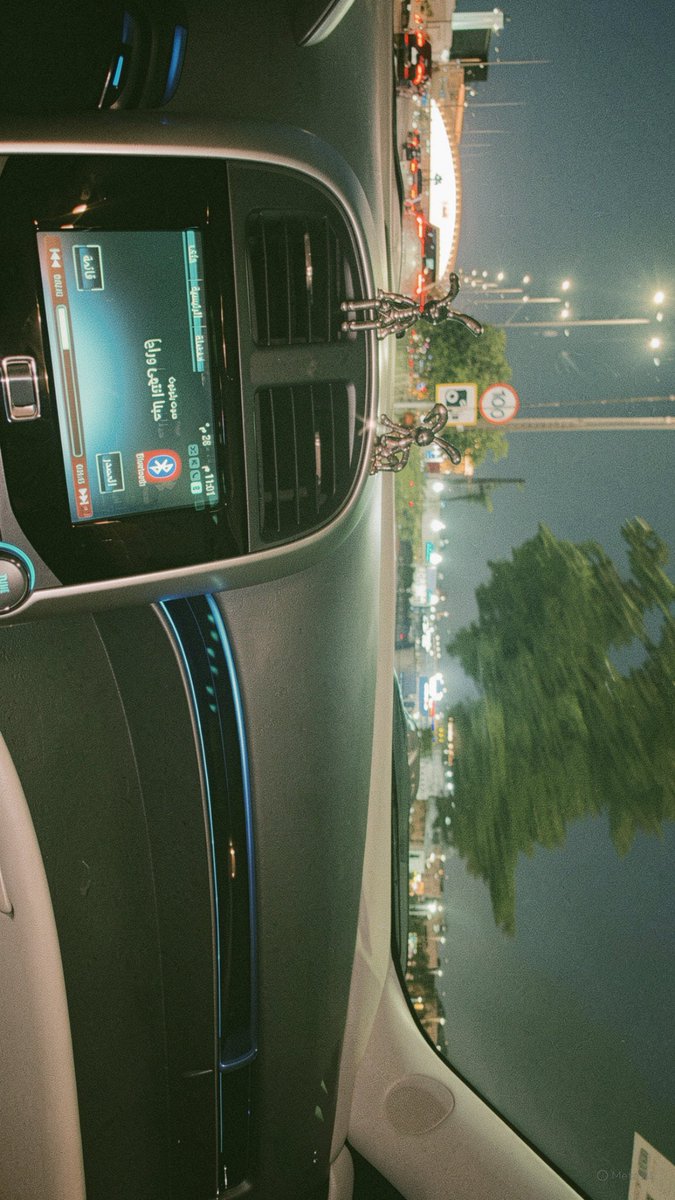 فَارس tweet media