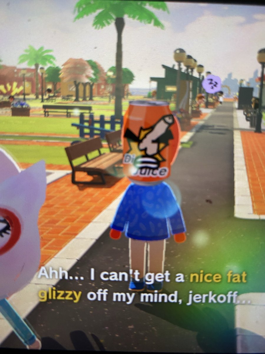 me, the people tweet media