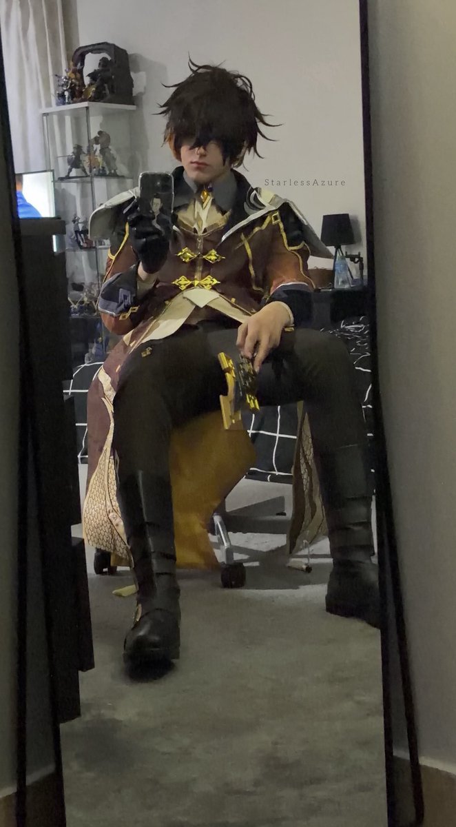 Light ✨ tweet media