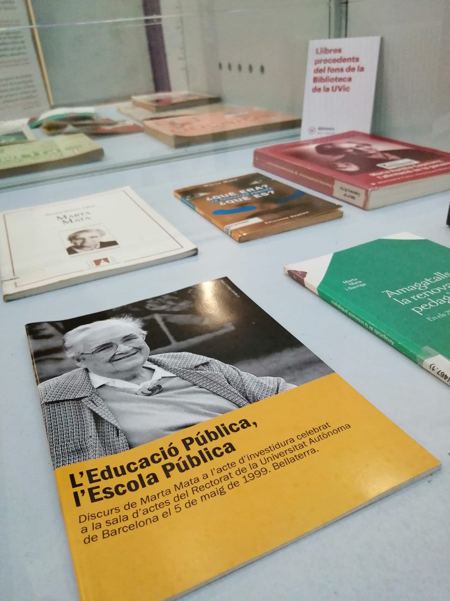 uvic_biblioteca's tweet photo. 🙋🏻‍♀️ Hem fet una tria de la seva obra, que inclou llibres de Marta Mata, obres en col·laboració, llibres de text, articles i obres sobre Marta Mata. Alguns de la mateixa biblioteca i altres de @RosaSensat 

📅 Del 15 d’abril al 15 de maig
📍 Espai Josep Vernis
@FundMata https://t.co/AS7pPbw85q