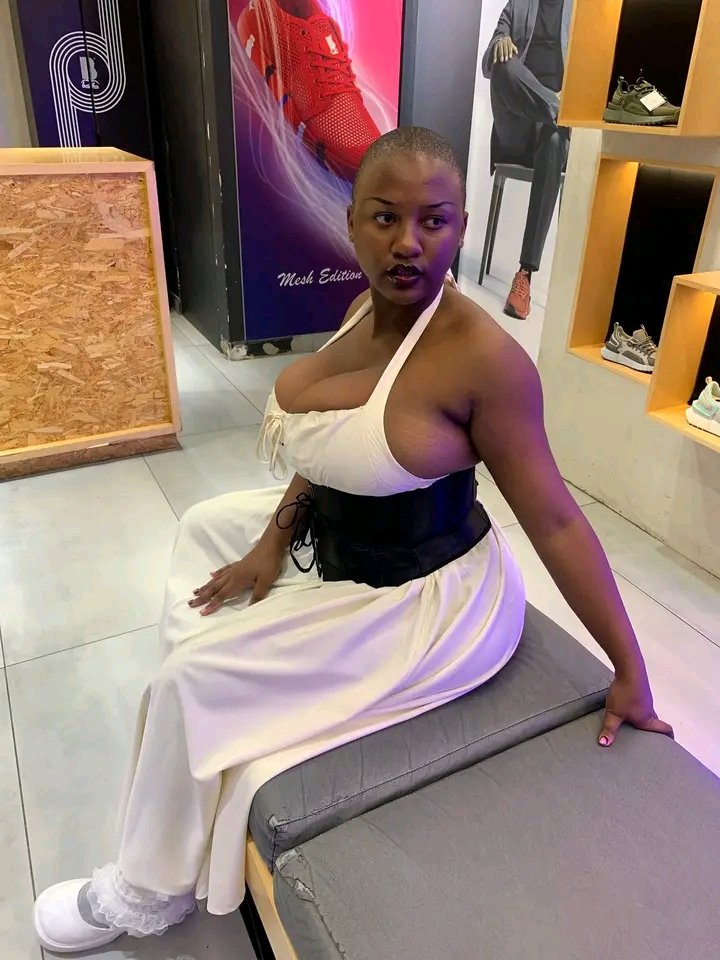 Wazzup monali tweet media