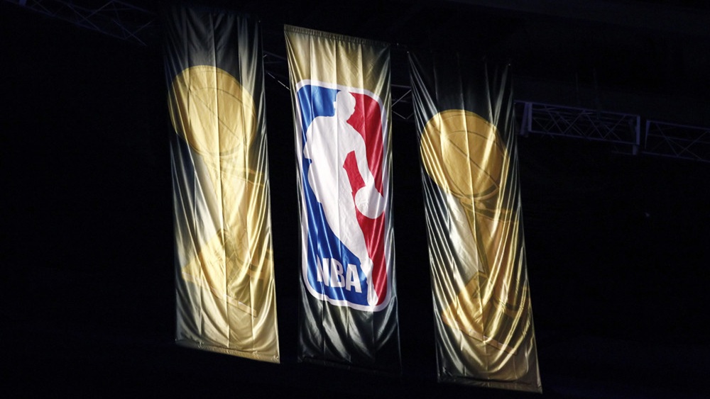 FantasyGuruSite's tweet image. 💥NBA Playoffs Round 1 DFS Content💥

@FenstySports &amp;amp; @Armando_Marsal provide today's #NBA #DFS analysis for the 3️⃣-game #NBAPlayoffs Slate on #FanDuel &amp;amp; #DraftKings | Game-by-Game Synopsis - Notable Injury News - Top Plays per Position - Value Options - Core Four!

Slate