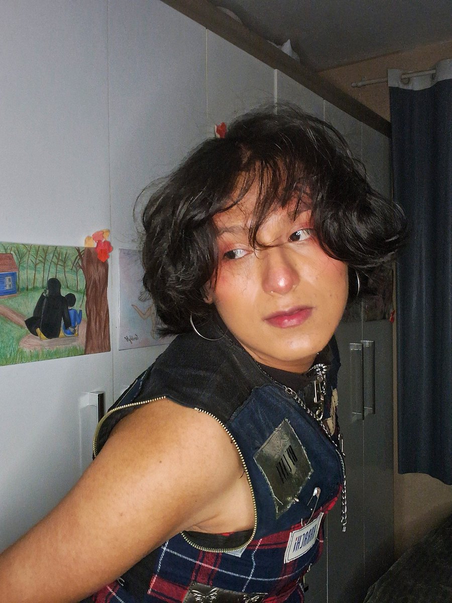 ★‧໋݊tavi tweet media