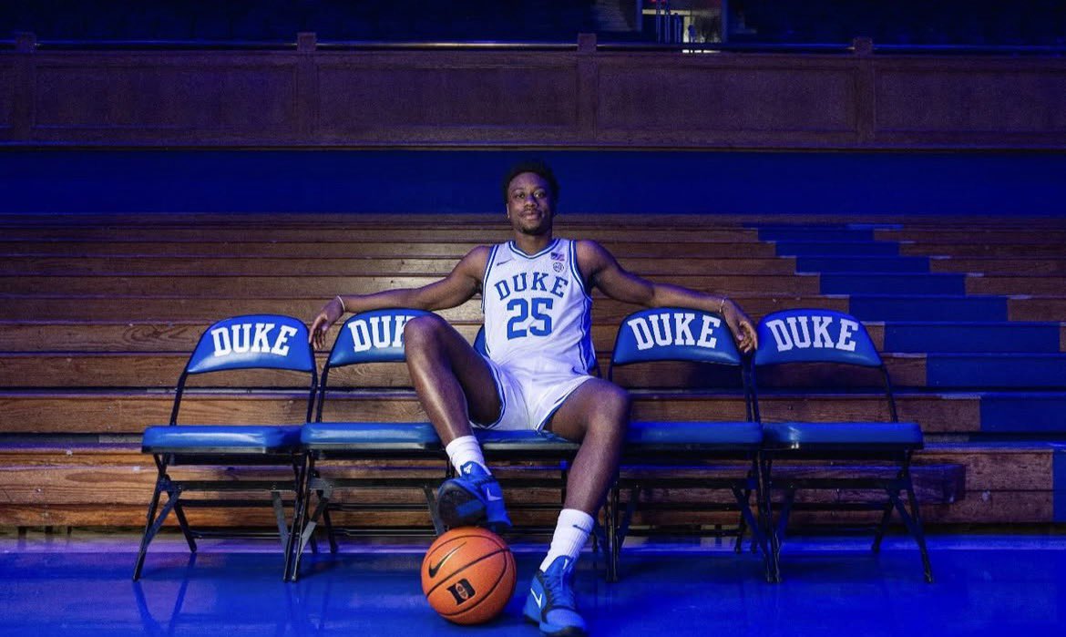 DukeBlueUpdates's tweet image. 🚨🚨🚨 BREAKING: #Duke has landed transfer John Blackwell!!!! 🔵⚪️🔵⚪️

SCARY HOURS IN DURHAM 🔥🔥🔥