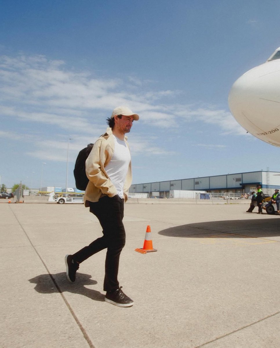 campbelIbain's tweet image. cliffy sighting #bigday