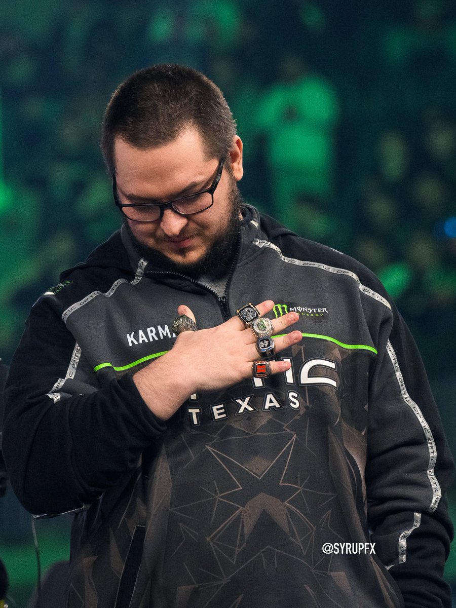 JoeDeceives says he's coming after Karma's record for most CoD Rings of all time.

Karma : 5 rings
JoeDeceives : 0 rings