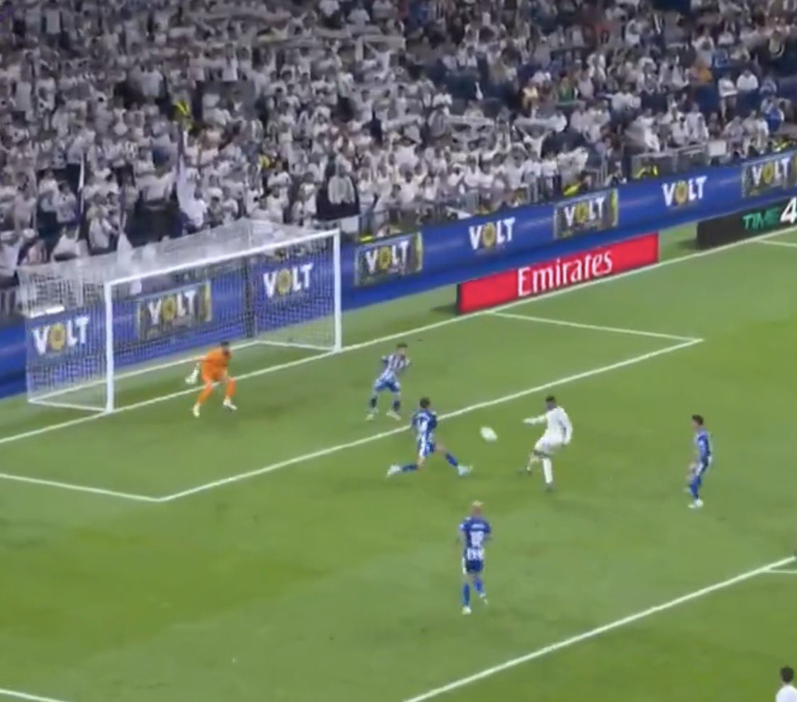 Insider Real tweet media