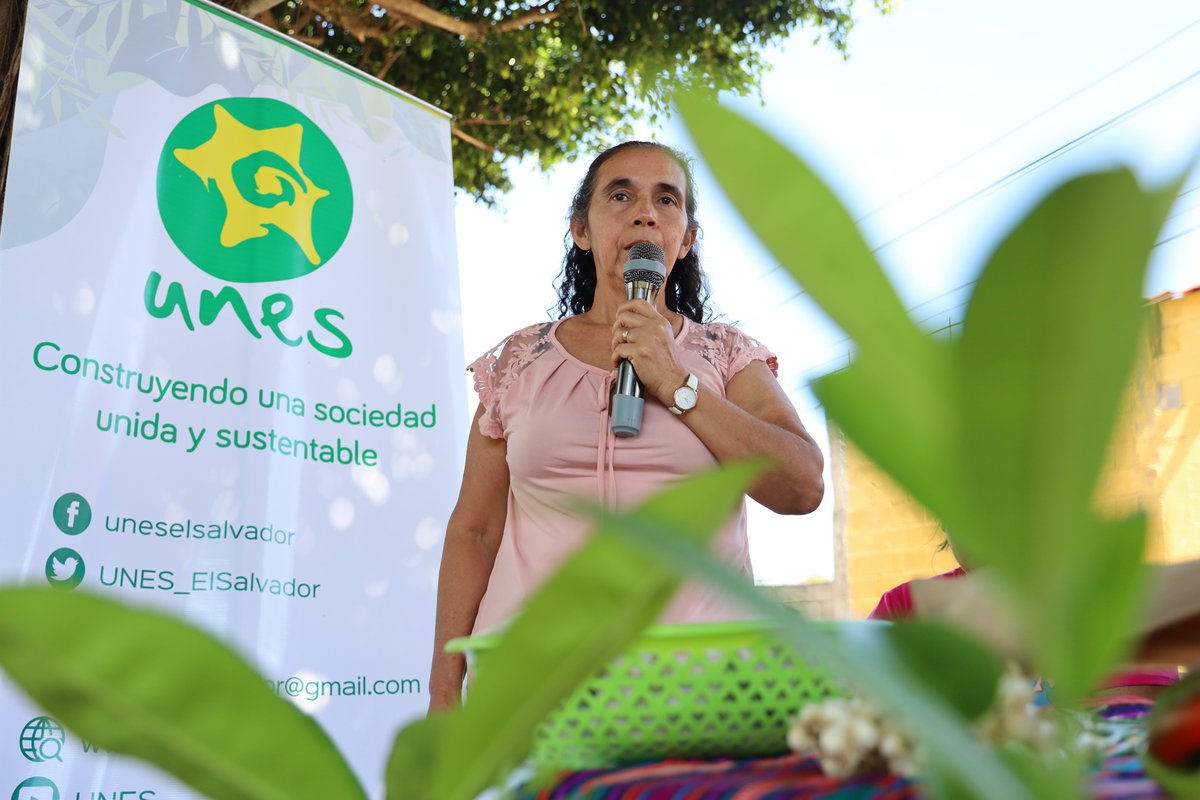 UNES_ElSalvador's tweet photo. Agradecemos profundamente a las mujeres productoras, a las instituciones aliadas y a todas las personas que se sumaron a apoyar lo local, lo orgánico y lo consciente.

Juntas seguimos cultivando un futuro más justo y sustentable. #FlorecemosJuntas #ElAmbienteNosUne https://t.co/xglwFaiacF