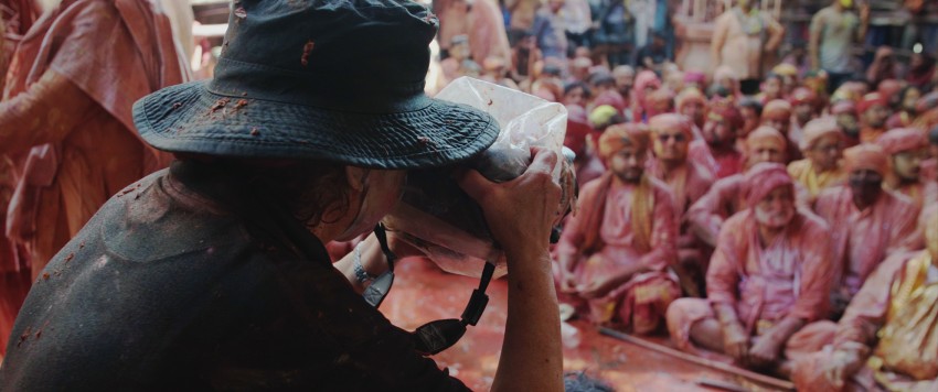 CMM_es's tweet image. Descubre el proceso creativo de la fotógrafa puertollanense, Cristina García Rodero, Premio Nacional de Fotografía.

Medio siglo captando imágenes.

Esta noche, en #CMM, el documental 'Cristina García Rodero: La Mirada Oculta'.
▶️ Disponible en @CMM_Play
cmmedia.es/play/doplay/do…