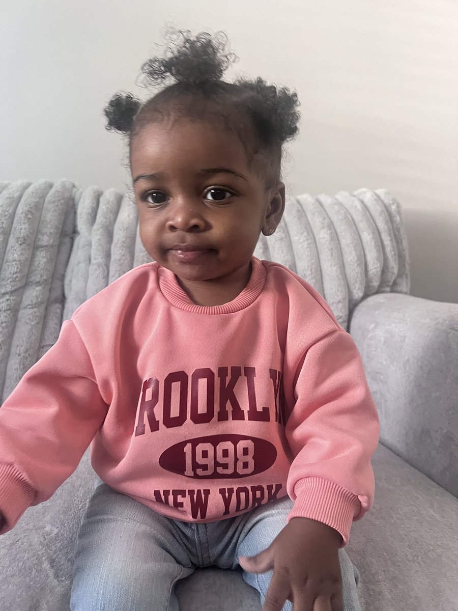Dxvmnd's tweet photo. my shirley temple 💕💕 mamas girl https://t.co/rneNzQGx0w