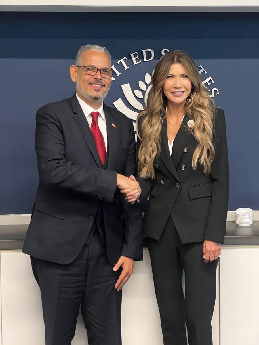 TOUJOULA tweet media