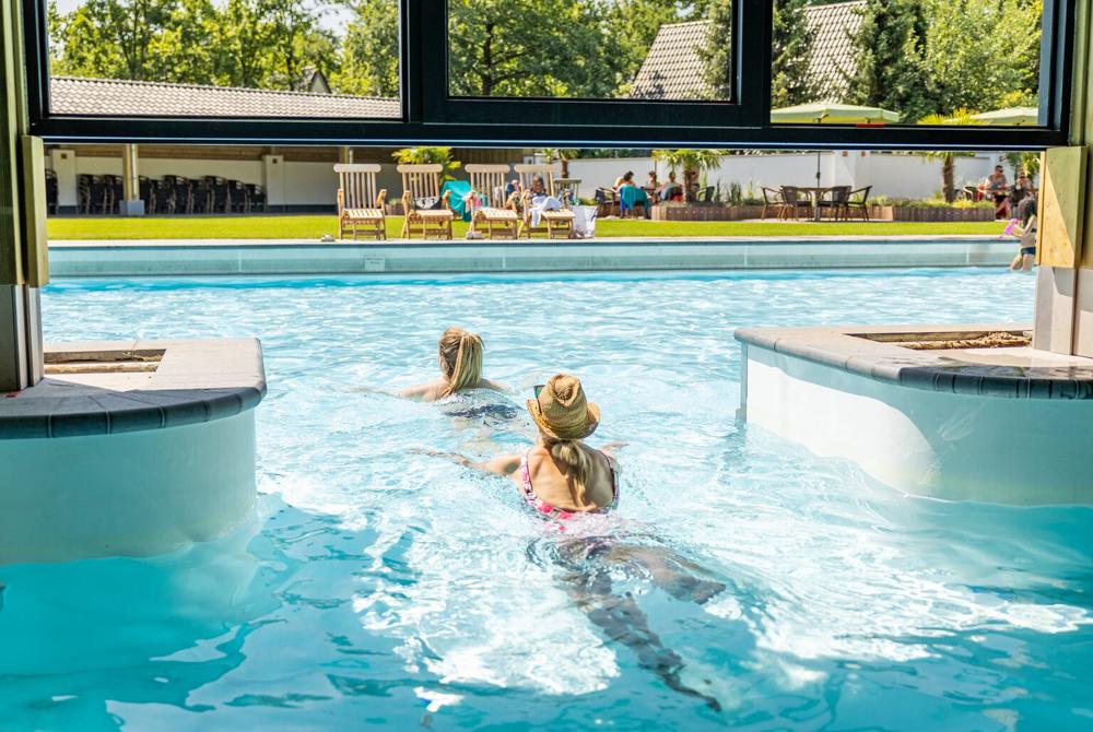 vakantieparken's tweet image. 8x luxe vakantieparken in Overijssel ✨ Op zoek naar een luxe vakantiepark in Overijssel? Dan zit je hier goed! 😍 Lees artikel: parkvakanties.nl/blog/algemeen/… #overijssel #luxe #vakantieparken #parkvakanties