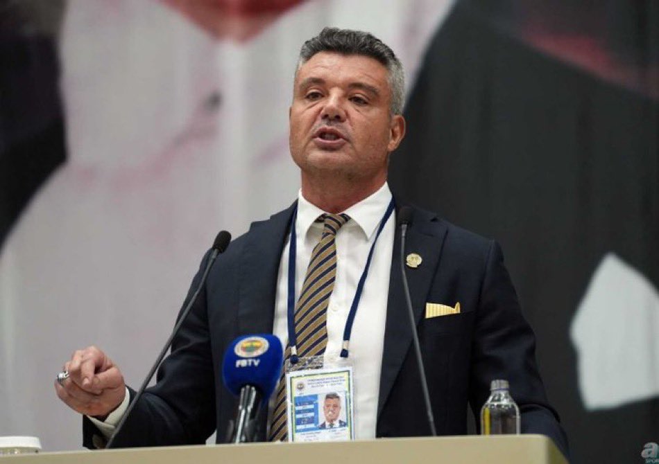 Takımı forvetsiz bırakıp gereken kararları almadın o seçime gideceksin hesap vereceksin