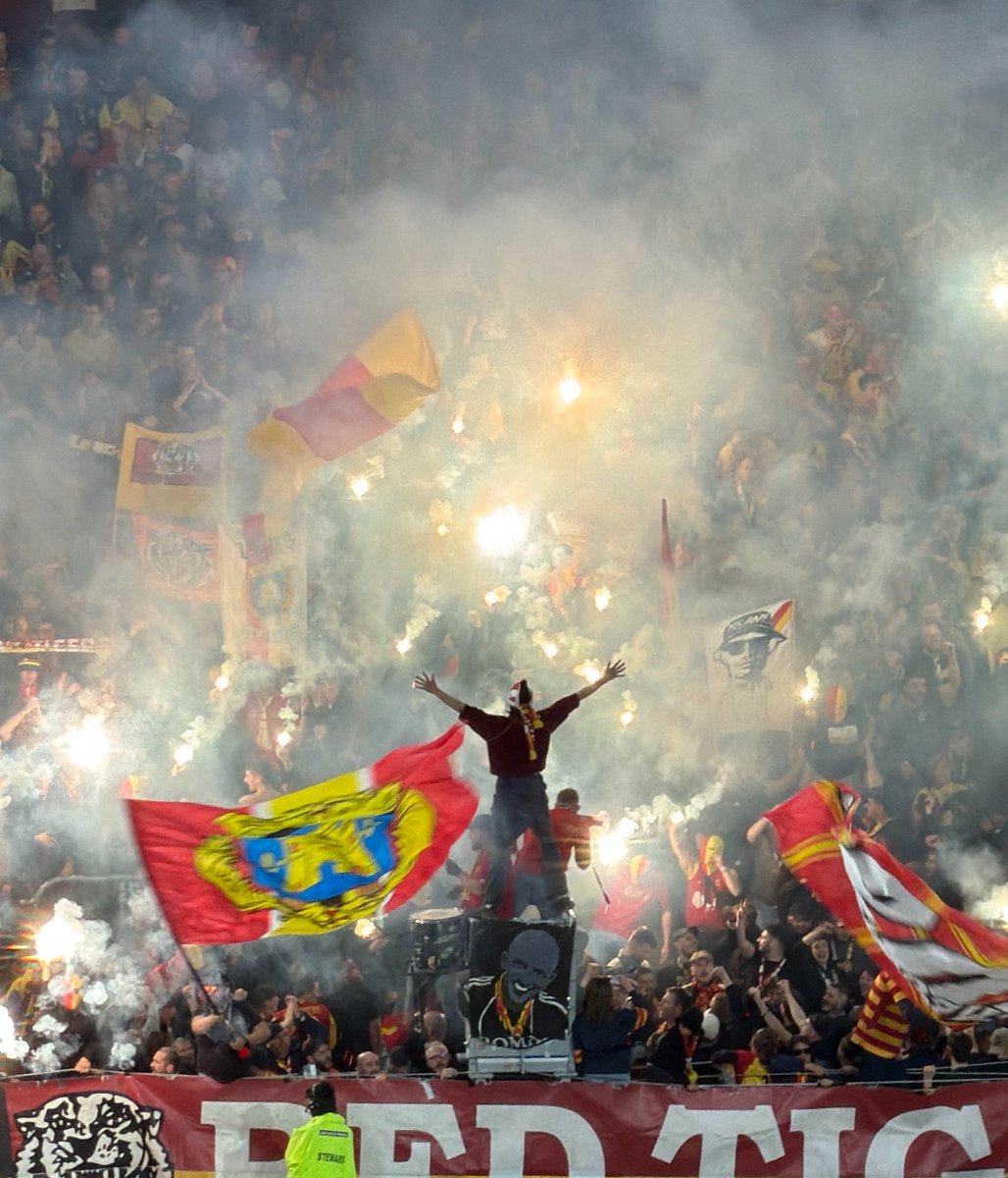 L’image est folle 🔴🟡🎊🔥