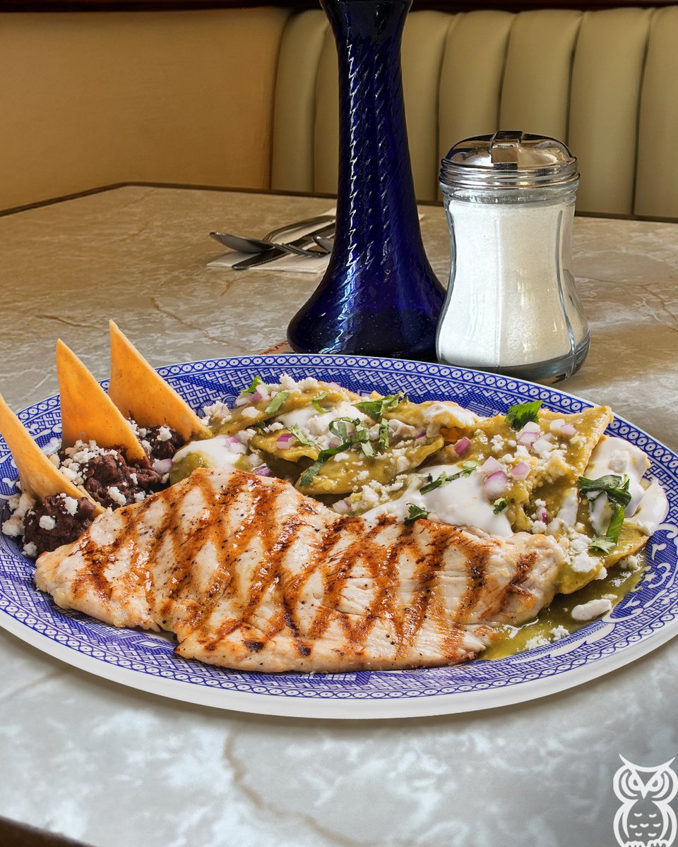 solosanborns's tweet photo. Los chilaquiles con pechuga asada son ese platillo completo que sí te deja satisfecho. 😍🍴
Ven a vivir el Festival de Chilaquiles y Taquitos en #Sanborns. ➡️ https://t.co/STRNNxAiD6
#Chilaquiles #Festival #Taquitos #HoraDeLaComida #Antojo #HechoEnMexico #Sanborns #SoloSanborns