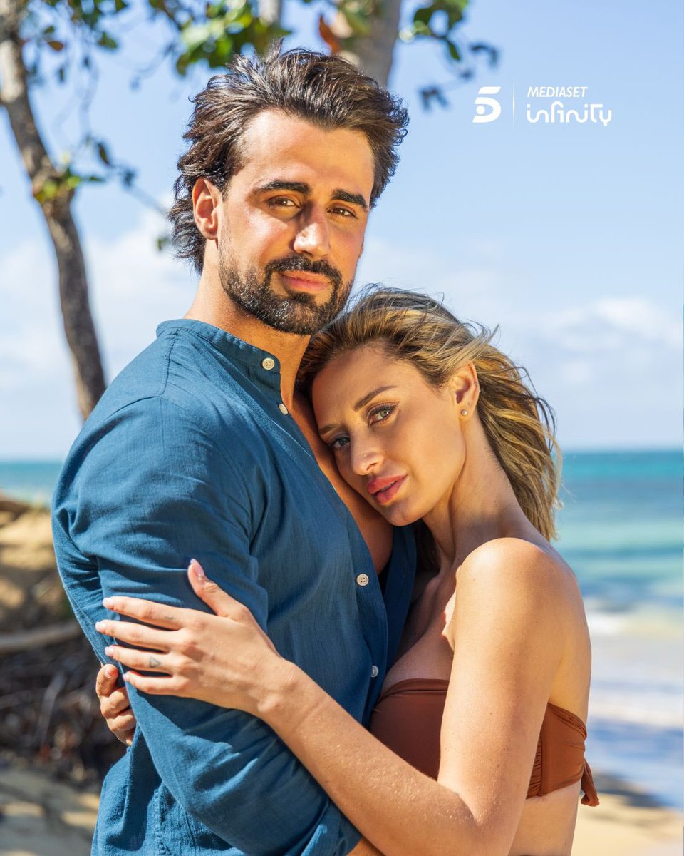KokoroMiss's tweet photo. Las fotos de los nuevos parecen las que vienen de prueba en el marco que compras en el chino. #LaIslaDeLasTentaciones5 https://t.co/WrgDuiXNzg