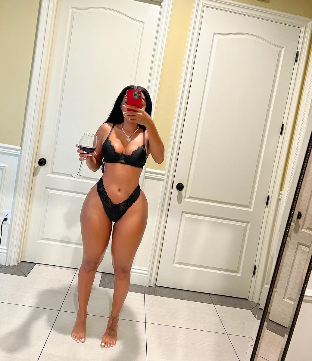 Ms J 💜 tweet media