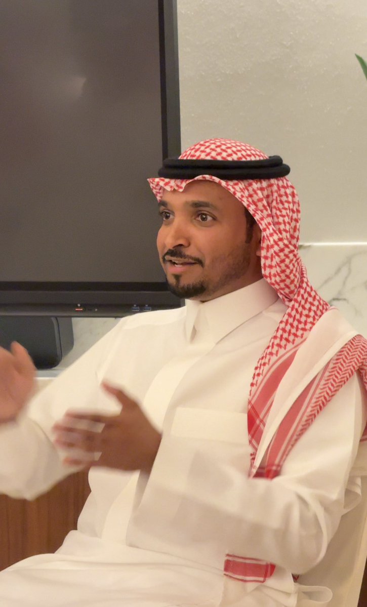 بندر العويمري tweet media