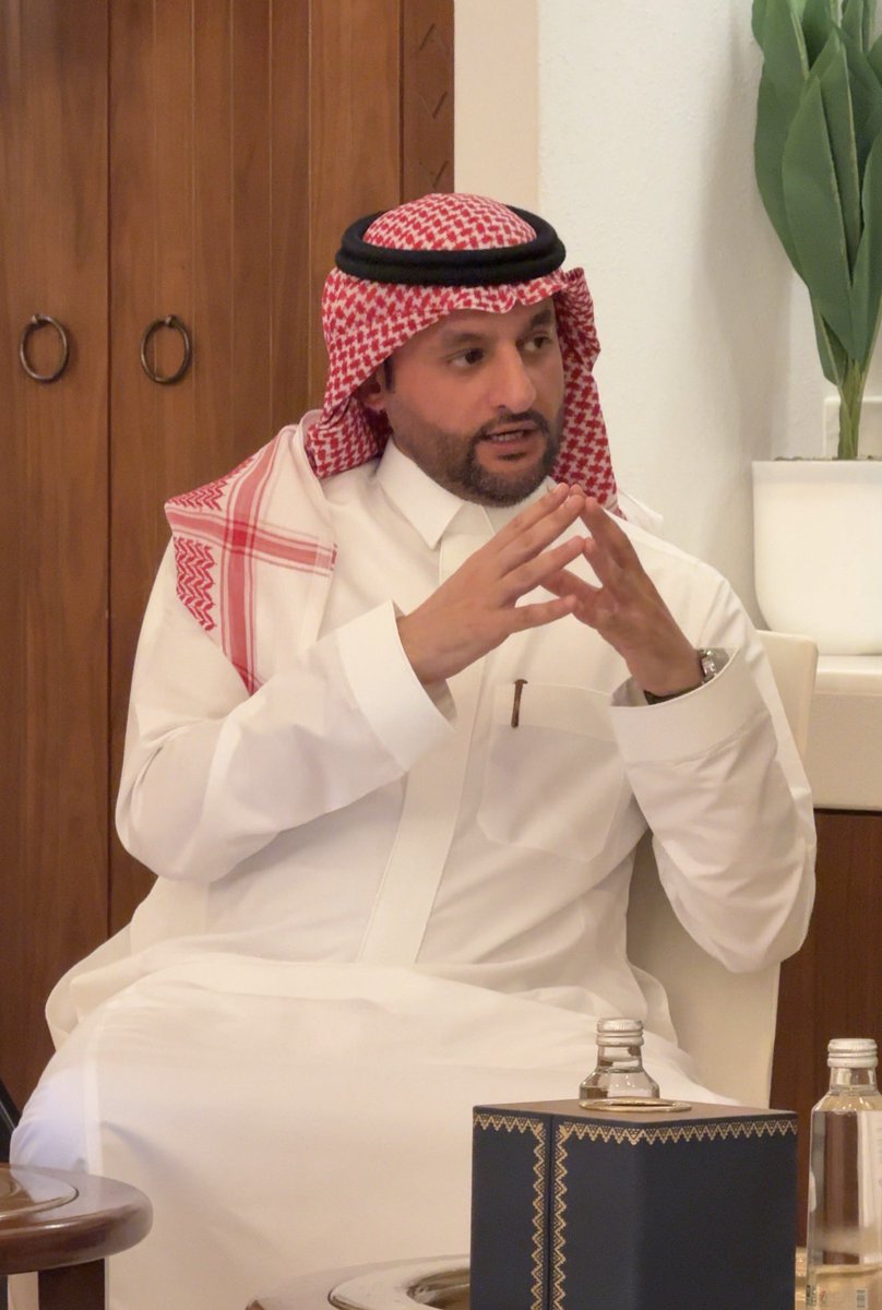 بندر العويمري tweet media
