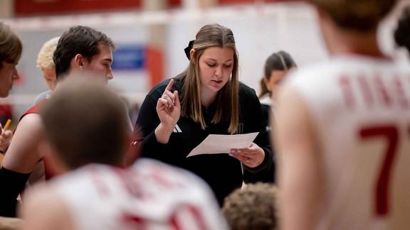 WittAthletics's tweet photo. Congratulations to Wittenberg Men’s Volleyball Head Coach Jamie Peterson, named NCAA Division III Coach of the Year by the American Volleyball Coaches Association: https://t.co/zQNB2eU6k6 #TigerUp @AVCAVolleyball https://t.co/Q6J1KSw4Od