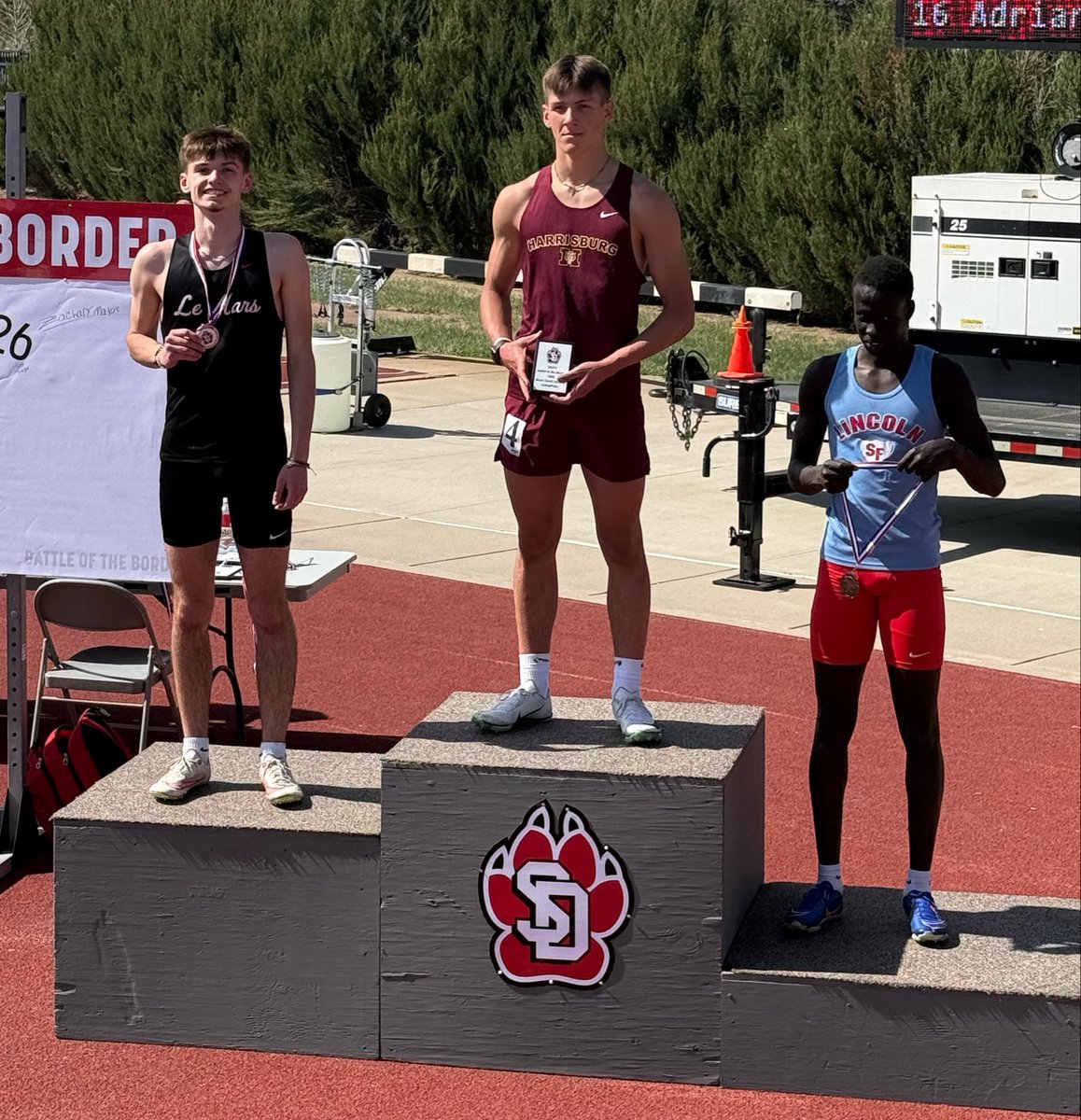 LeMars Track tweet media