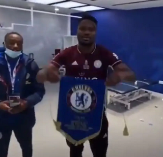 No Context Chelsea tweet media