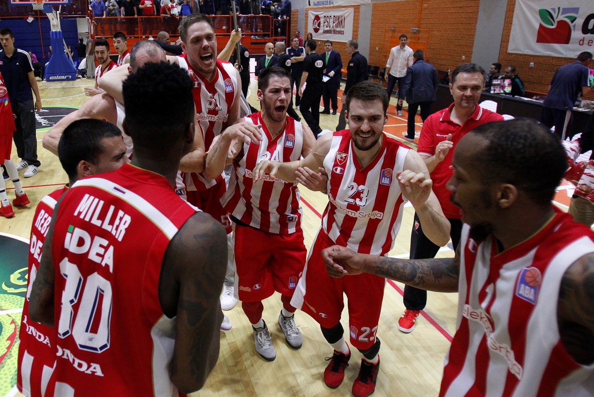 Bio jednom jedan tim, trener i sistem.

#kkcz