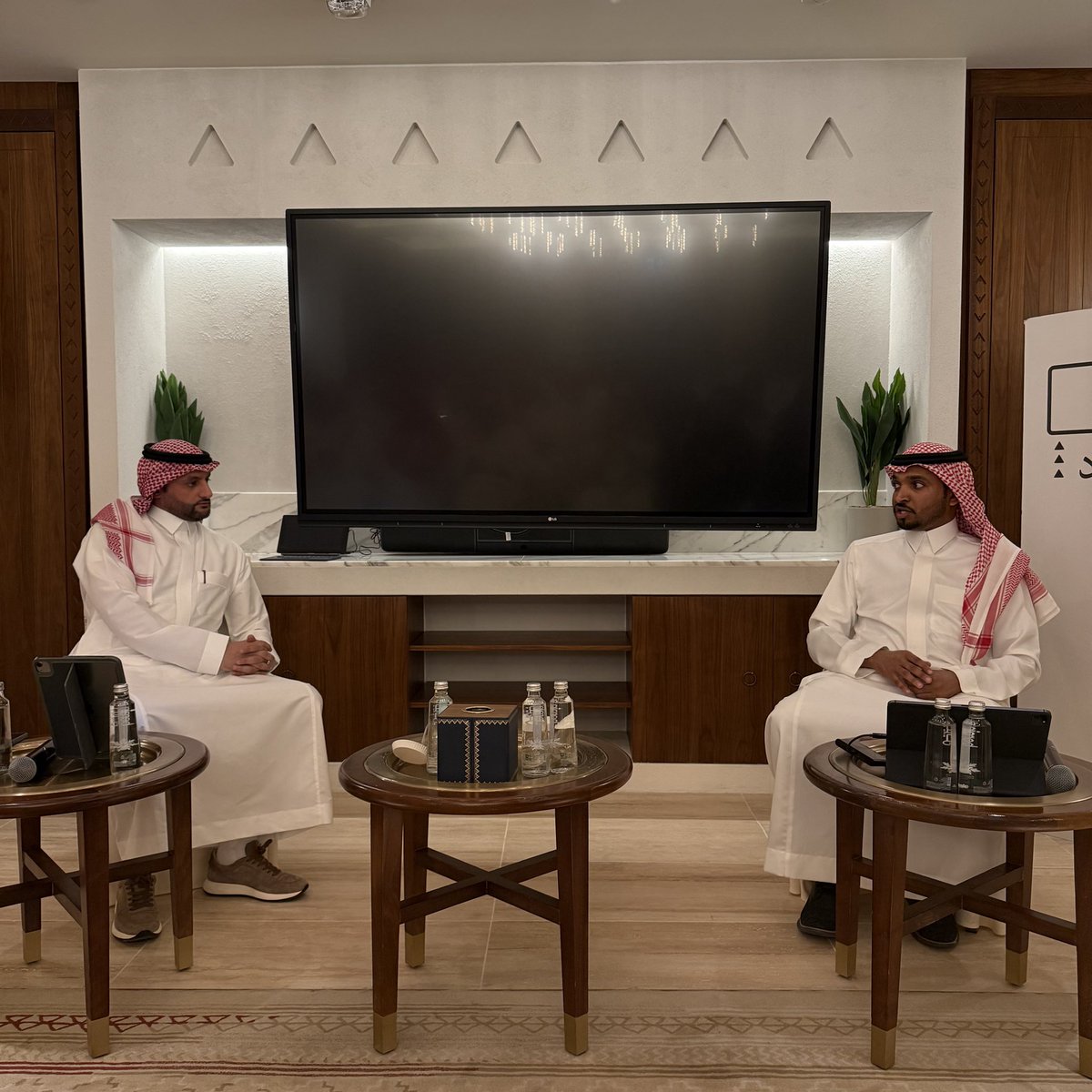 عبد المحسن العجمي. tweet media