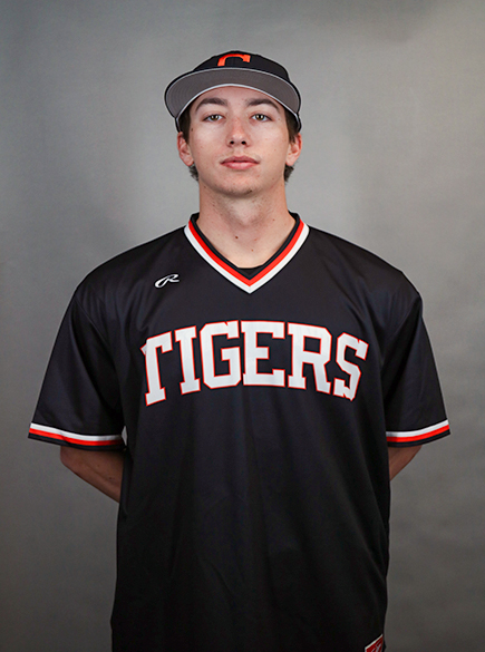 TigerAlumni1982's tweet photo. 🧡🖤🧡🖤🧡 Today, Tuesday, April 21st our @NJCAABaseball DIV I @CowleyBaseball Tigers (30-15 / 20-4 & in 2nd in KJCCC East) have a non-conference game here in Ark City at 1:00pm against the #14 Nationally Ranked @NJCAA DIV I Seminole State College Trojans (39-7). 

Cowley gets going in the 2nd inning with 2 runs & then in the 3rd plate 7 runs, kept working at it, putting across a run here & there & behind Hudsen Periman's 3 K's swinging close in the 9th, Tigers pull off the upset 16-10 "W" behind some big HRs: 

2nd - Easton G. (2 RBI - #7).
3rd - Quinn G. (3 RBI - #8).
4th - Skyler B. (Solo - #5).
8th - Easton G. (2 RBI - #8).

Here are the "unofficial" Cowley Game stats:

Statistics:

Pitching:
@PeytonGosch40 - 4.0 innings (55/35 - 2 K's / 1 HBP).
@JacePatton10 - 1.0 inning (30/16 - 2 K's / 1 Looking / 1 BB / 1 HBP).
Jake Hobbs - 1.2 innings (27/14 - 3 K's / 2 Looking / 1 BB).
@LucasWeave7 - 1.0 inning (18/12 - 1 BB).
@carterrrose2 - 0.1 inning (10/5 - 1 BB).
@hudperiman12 - 1.0 innings (16/10 - 3 K's).

Hitting (.410):
LOB – 5.
RBI's – @EastonGreen10 (5); Jace P. (2); @MuirheadCreed (3); Quinn Groebl (3); Skylar Branam; Josiah Sems & @logan_smith1014.
GIDP’s/LIDP’s – Logan S. & @Hudsonroberts15.
Base on Error – Logan S.
BB's – Skyler B.; Hudson R.; Jace P.; Quinn G. (2) & Josiah S.
1B Hits – Creed M. (2); Josiah S. (2); Easton G. & Logan S.
2B Hits – Easton G.; Skyler B.; Jace P.; Creed M. & Quinn G.
3B Hits – Logan S.
HR's – Easton G. (2 RBI - Twice); Quinn G. (3 RBI) & Skyler B. (Solo).

Fielding:
Errors – Hudson R. (2); Creed M. & Quinn G.

Tigers (now 31-15) will be back at home on Thursday, April 23rd to start their 4-game series with a DH at 1:00pm (7 innings) & 3:00pm (9 innings) against #1 Nationally Ranked NJCAA DIV I Johnson County Community College Cavaliers (46-2 / 24-0 & in 1st in KJCCC East). If you can't make it out to cheer our guys on you can watch on #CSN livestream here:

https://t.co/KRPlxWUzZy

Great effort by all, loved that are bats stayed consistent every inning, we need that again & everyone putting in 110% on Thursday, let's keep on ROARING Tigers...🖤🧡🖤🧡🖤

@CowleyAthletics @CowleyCollege @CowleySportsNET @KJCCCmedia @NJCAANetwork @Juco_Spotlight @juco_editz @jucoroute @Dar_Burroughs16 @BrandoTLees @gusfreeman13 @Cameron_Mock22 @AcordChance @MccaskillDax @D_Fittro @jackhamm_5 @KeeganR17549472 @logan_smith1014 @Weston_Thomas24 @CarsonKuhns21 @offixialDB13 @EvanFleet2025 @Grady_Hoke @isaacking1644 @KeatonHumphrey2 @LandonJSterling @LaytonBryan1 @lrenken17 @rileylile13 @StetsonEthridge