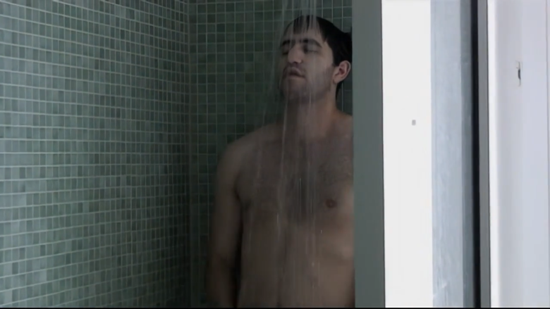 omgblog's tweet image. OMG, he’s naked RETRO EDITION: Sinan Hancili goes full-frontal and rear in ‘The Visitor’ aka ‘Cibrâil’ (2011) omgwh.at/TS8hfm #Candy #actors #celeb