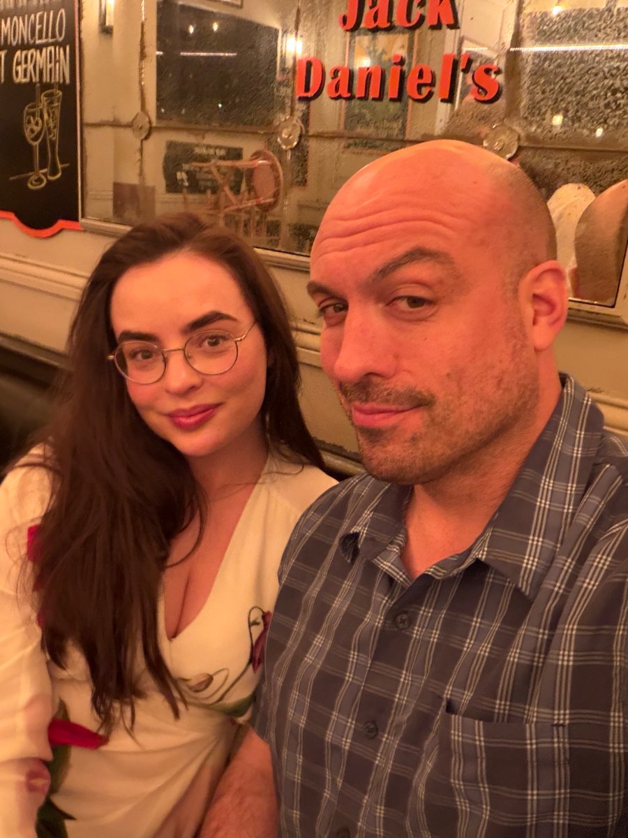 Andrew Fox tweet media