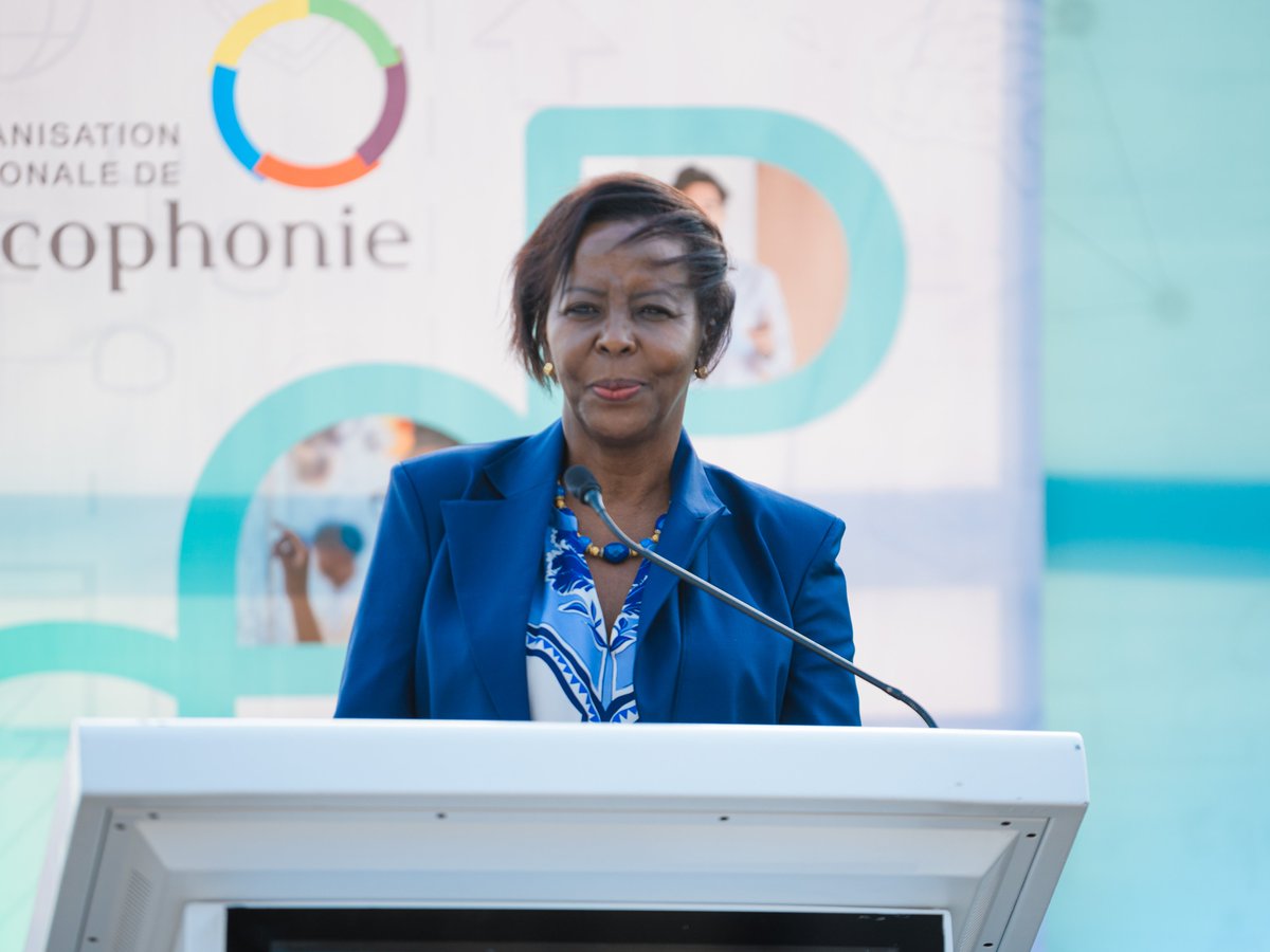 OIFrancophonie's tweet photo. La Secrétaire générale de la #Francophonie, @LMushikiwabo, a ouvert la cérémonie de valorisation des lauréats de #CAPInnovation.

Elle a rappelé les fondements de cette initiative, qui met à l’honneur la jeunesse francophone comme force d’action, d’innovation et de transformation, et a souligné l’engagement de l’OIF en faveur de l’emploi et de l’autonomie économique des jeunes.

Félicitant les lauréats et remerciant les partenaires mobilisés, elle a officiellement lancé la 2e édition de « CAP Innovation », qui restera ouverte jusqu’au 10 mai prochain.