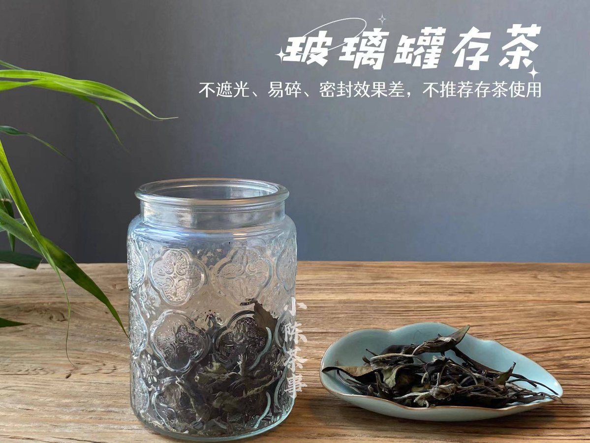 poc_math's tweet image. DIY Magic Alert! Turn old glass jars into glowing fairy lanterns—grab glue, glitter, fairy lights, and 10 mins! Perfect for cozy nights or gifting. Tag a friend who’d love this craft!  #DIY #Crafts #Upcycle