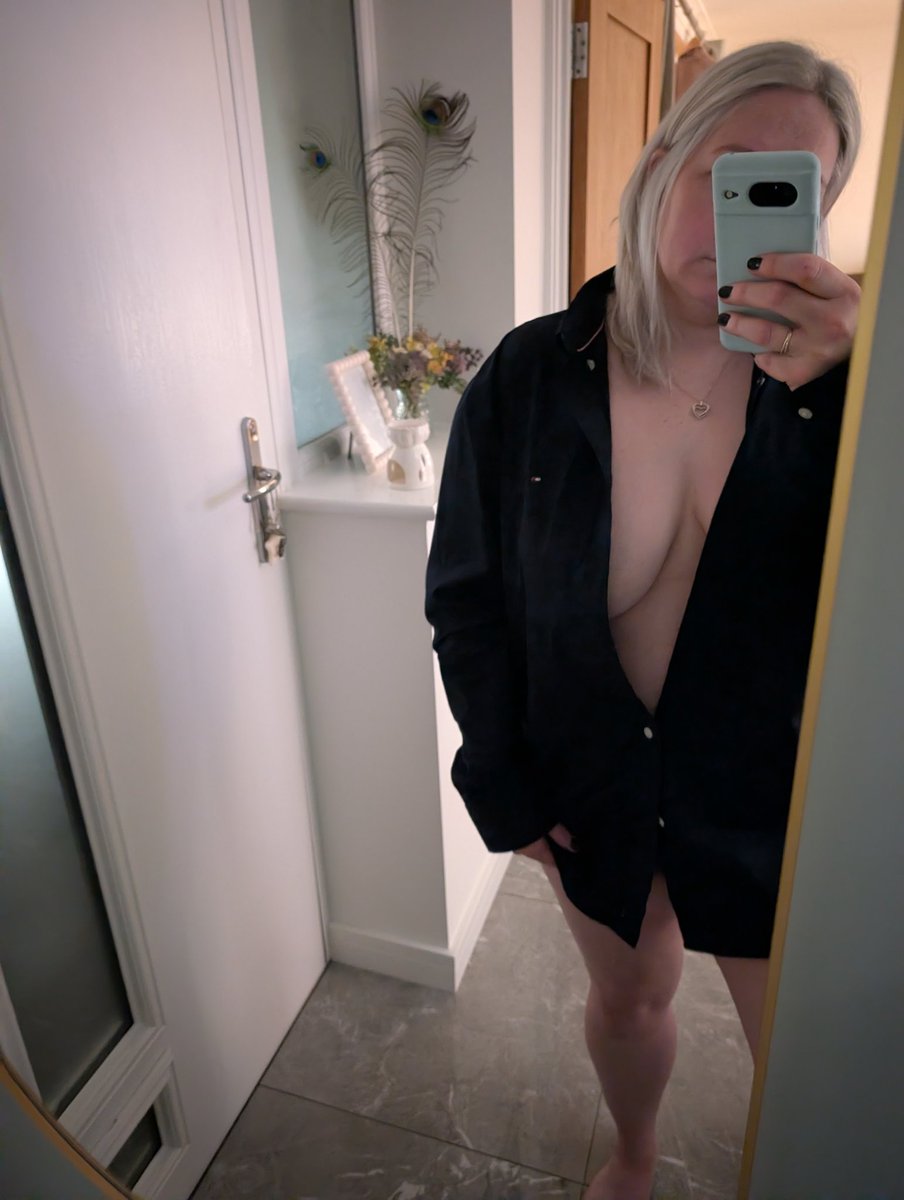 Fun_Couple_82_83 tweet media