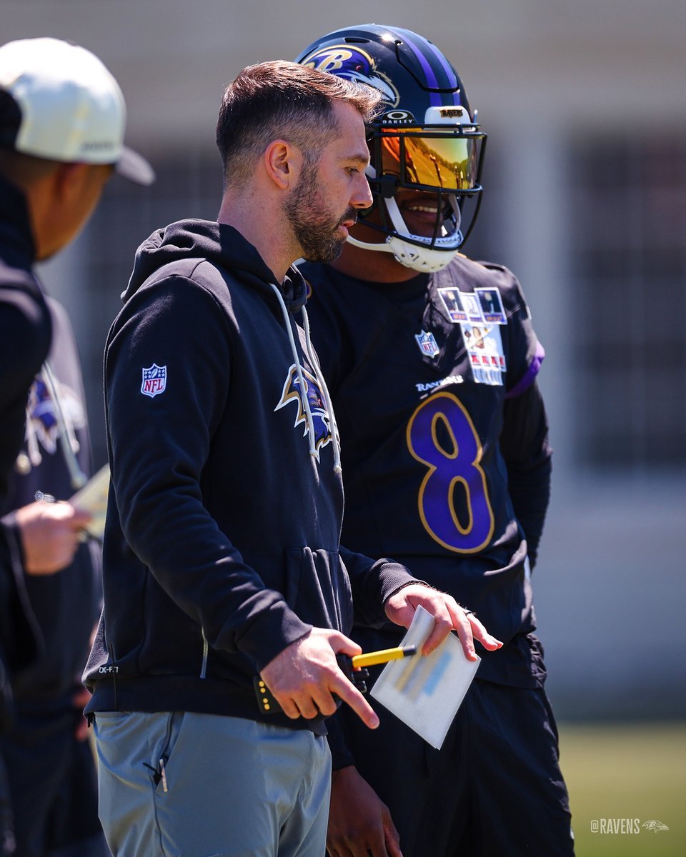 Ravens QB Lamar Jackson with new OC Declan Doyle🔥