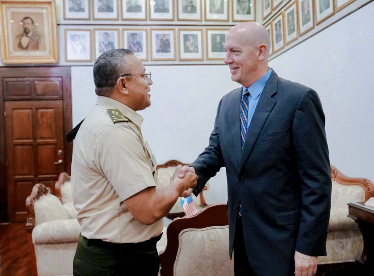 Ejército de Guatemala tweet media