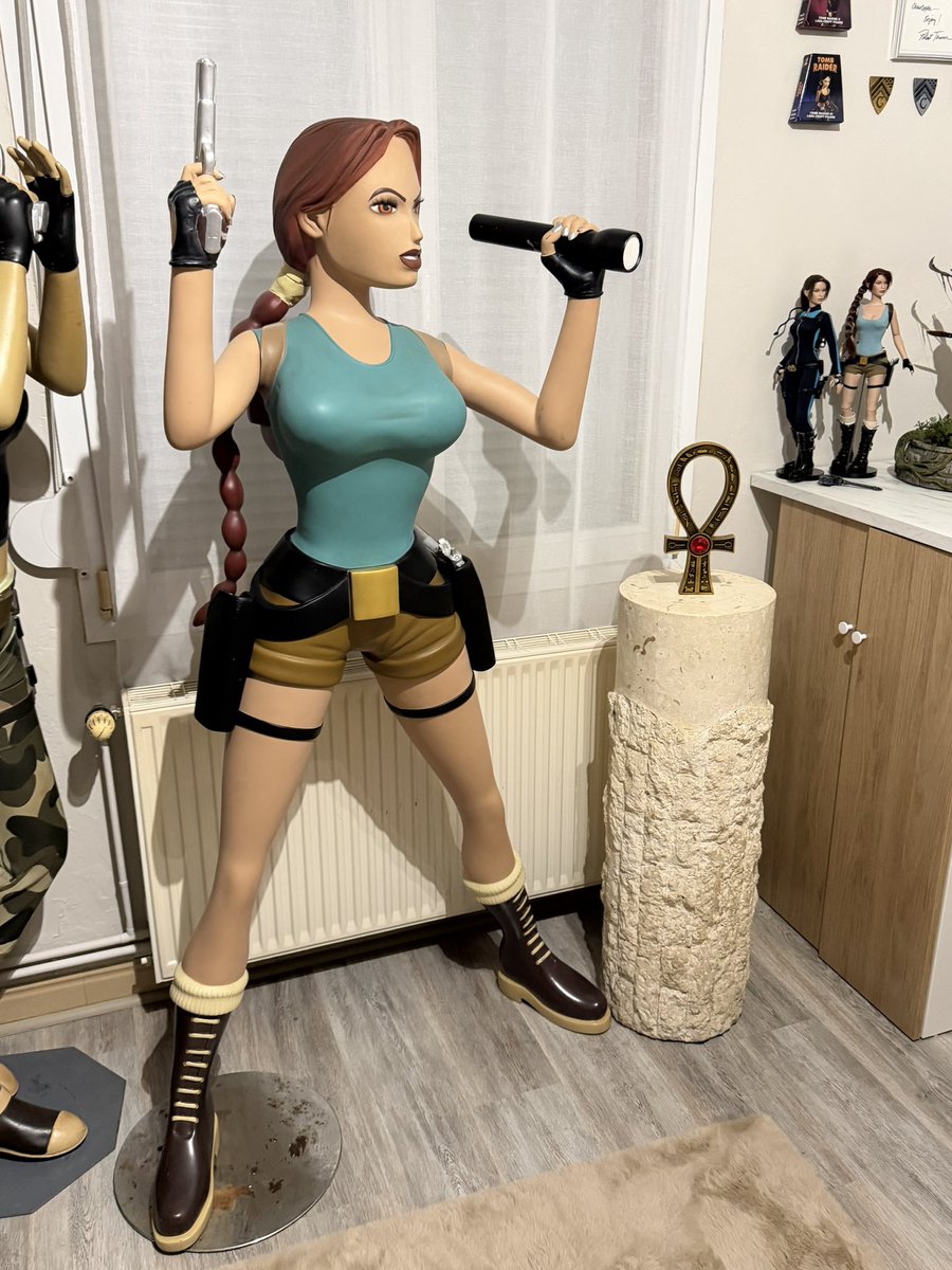 Voici ma derniere acquisition: la Life size Tomb Raider la révélation finale
#tombraider4 #laracrofttombraider #laracroft #tombraider <a href="/tombraider/">Tomb Raider</a>