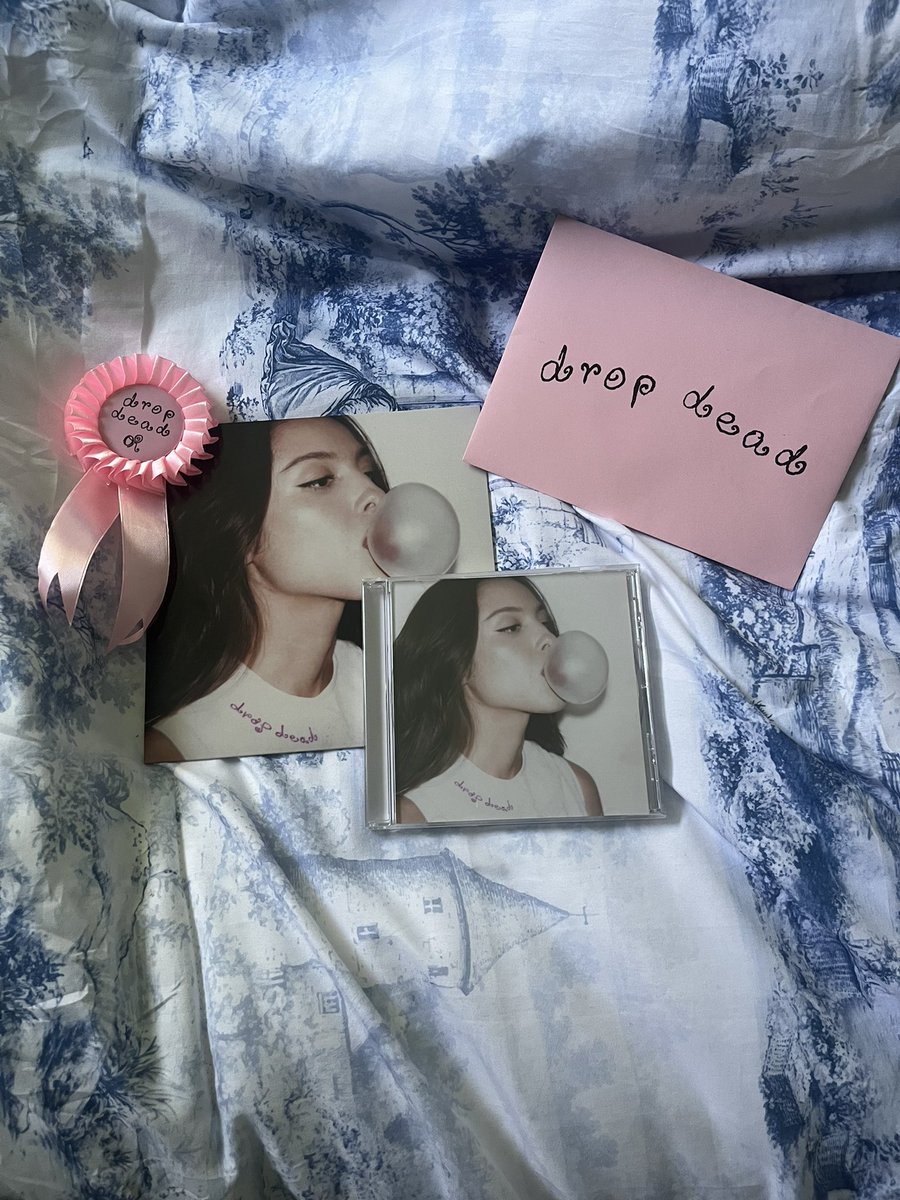 Dany liv laugh love tweet media